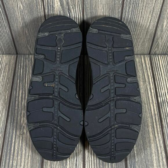 Brooks Black Women's Sneakers - Picture 7 of 8